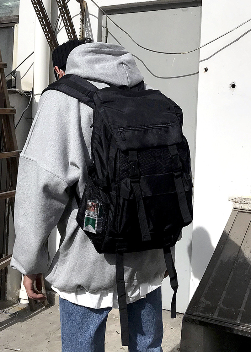 sporty backpack(black !)