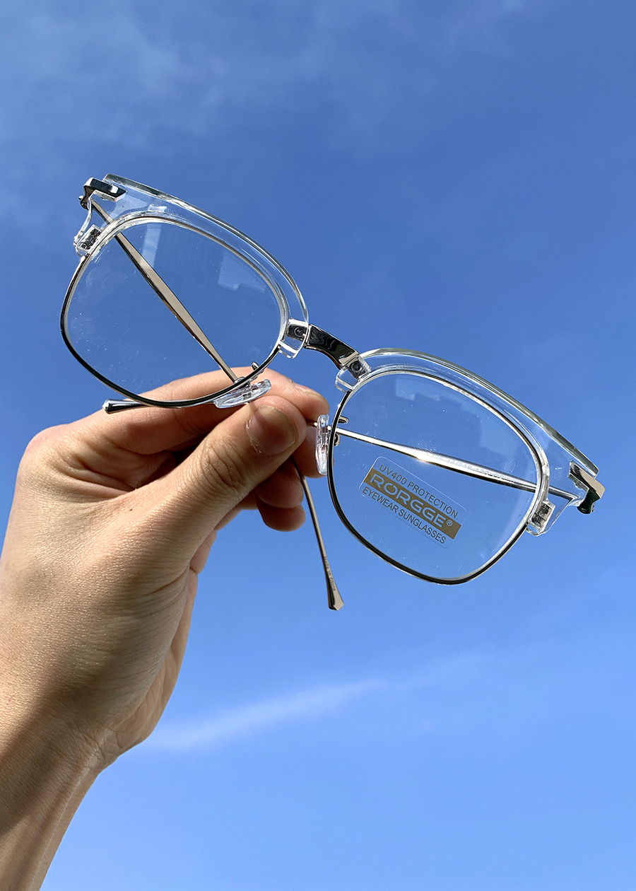 transparent classic eyewear